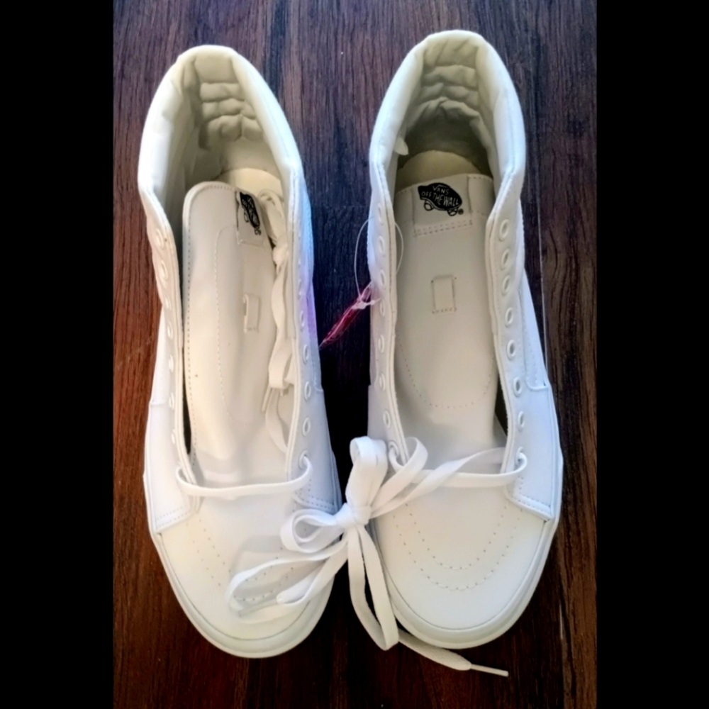 VANS - Picture 7 of 7